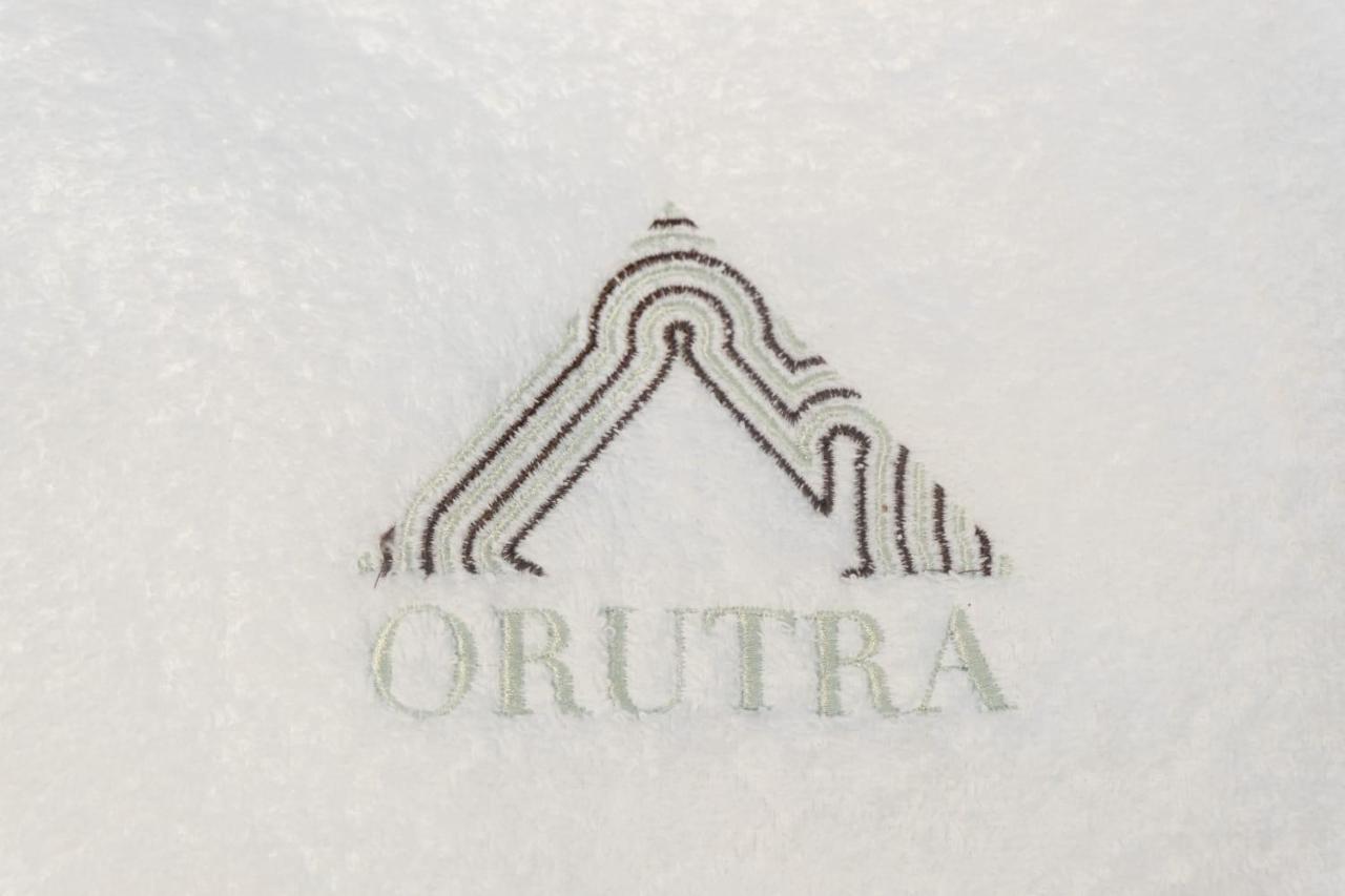 诺西Orutra别墅 外观 照片